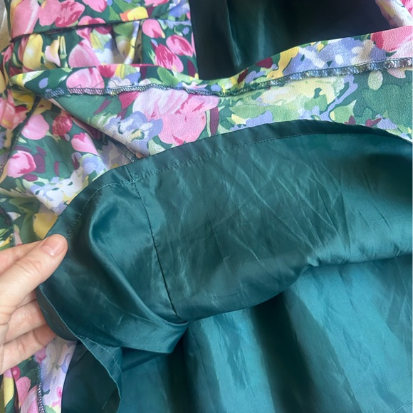 ❌SOLD❌ Skirt with flowers size S/M - Picture 3 of 6